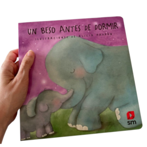 Un Beso Antes de Dormir Edición Pequeñas Manitas (de cartón)